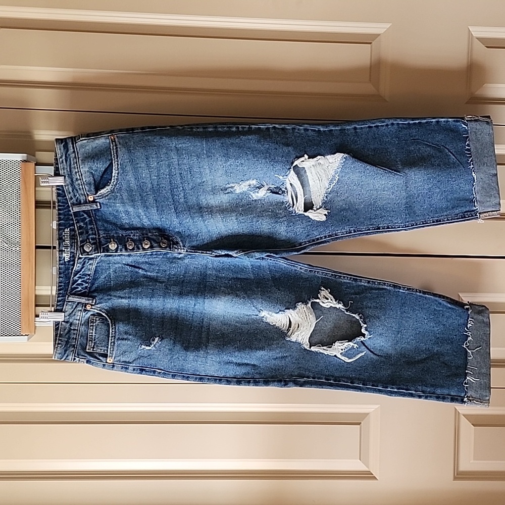 Wild Fable - High Rise Mom Jeans - Size 16